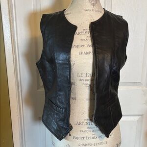 Wilsons Leather Black Sleeveless Vest